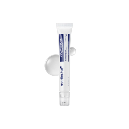 MEDICUBE Deoxyribose Scalp Serum is a targeted scalp treatment designed to nourish the scalp and support stronger, healthier-looking hair. Formulated with 2% Deoxyribose, it helps care for areas of concern while Peptides, Biotin, and Caffeine support a healthy scalp environment and fuller-looking hair. Rosemary Leaf Extract, Soybean Germ Extract, and Niacinamide provide additional scalp care, while Menthol delivers a refreshing, cooling sensation. The lightweight serum is easy to apply directly to the scalp