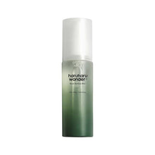 Load image into Gallery viewer, HARUHARU WONDER Black Bamboo Mist is a refreshing and hydrating facial mist suitable for all skin types. Formulated with Black Bamboo Extract and Bamboo Shoot Extract, it delivers intense hydration and antioxidant benefits to soothe and protect the skin. Enriched with Beta-Glucan and Glycerin, it locks in moisture, leaving the skin feeling soft and revitalized. Lightweight and fast-absorbing, this mist is perfect for on-the-go hydration and a quick skin refresh throughout the day.